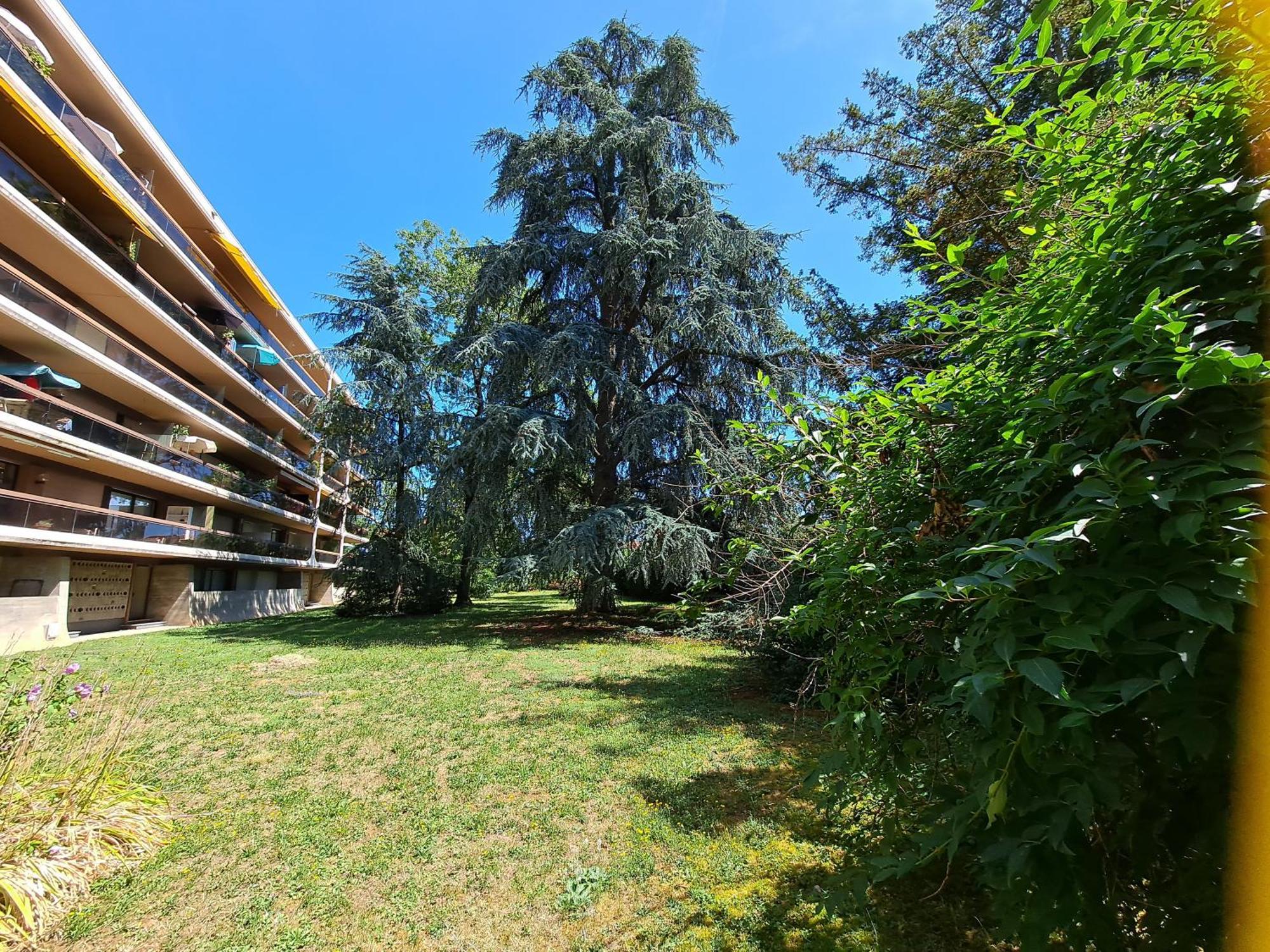 Apartament Le Duc De Savoie Thonon Zewnętrze zdjęcie